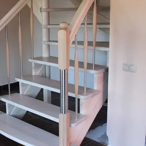 Лестницы межэтажные деревянные-собственное производство и монтаж.