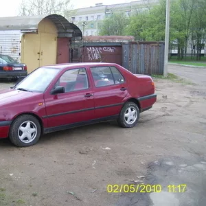 Продам автомобиль VW Vento '93