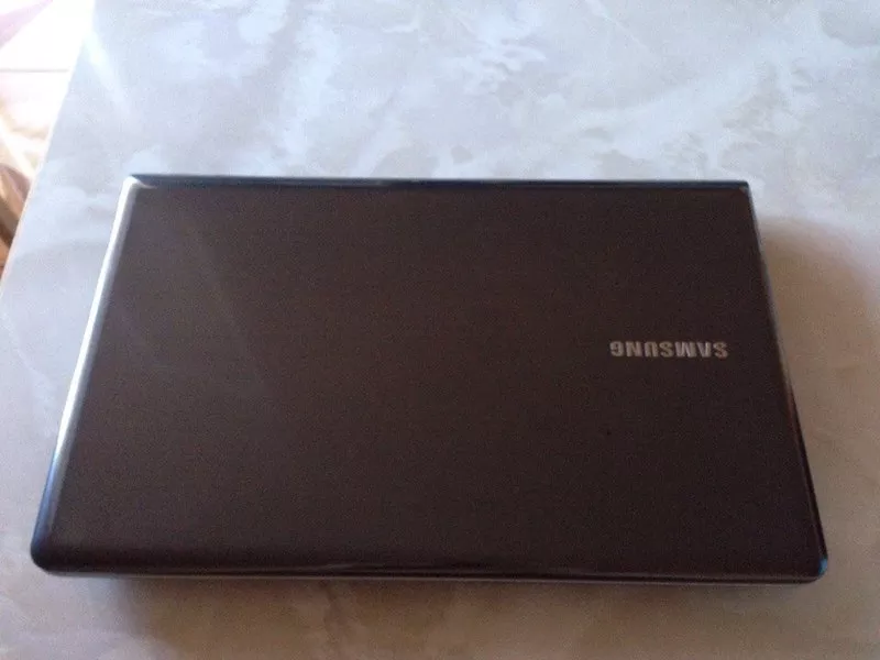 Ноутбук Samsung 2